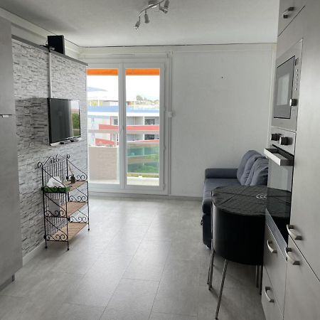 Bormes-Les-Mimosas - Appart 25M2 Avec Balcon - 4P Екстер'єр фото